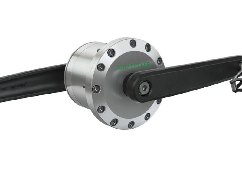 Hybrid drive unchains bicycle designs