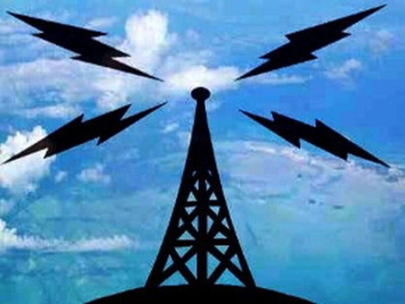 Free tool to optimise antenna placement on a PCB