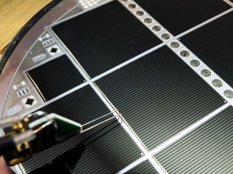Researchers exceed theoretical efficiency limit for Si solar cells