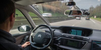 PSA takes the fast lane in automotive electronics