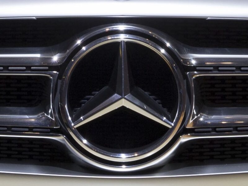 Daimler takes Nvidia inside car central computer