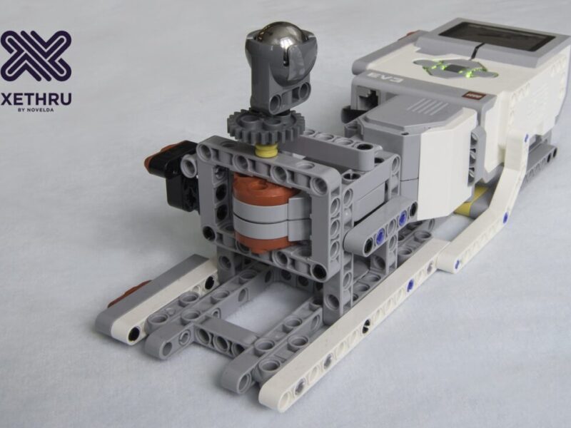 XeThru Bot simulates breathing for sensor testing: built from Lego
