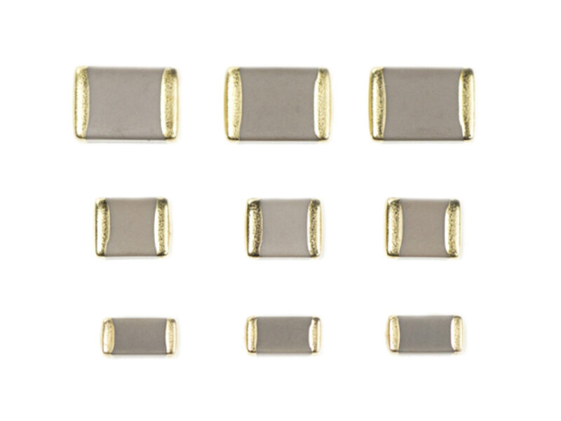 Gold-plated capacitor termination secures 200C operation