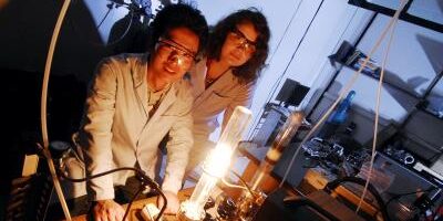 Templated growth technique produces graphene nano-ribbons