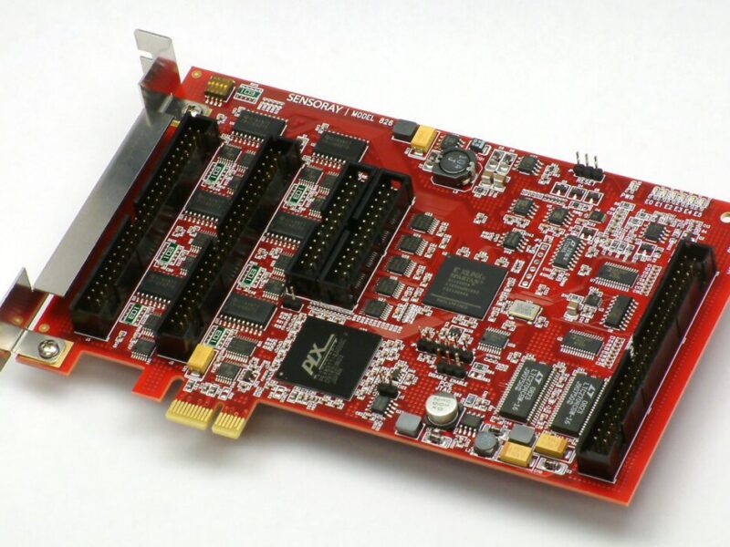 PCI Express I/O board has 16 differential analogue inputs