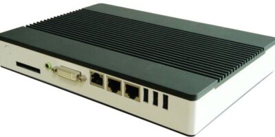 Fanless embedded computing platform runs the D2700 Intel Atom processor