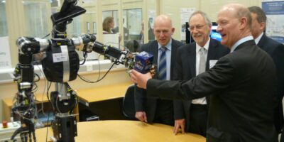 UK opens Europe’s largest robotics laboratory