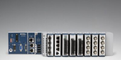 Stand-alone CompactDAQ system for high performance embedded measurements and logging