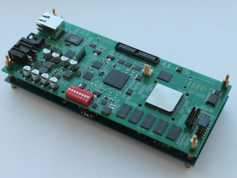 Designing a universal software defined radio platform