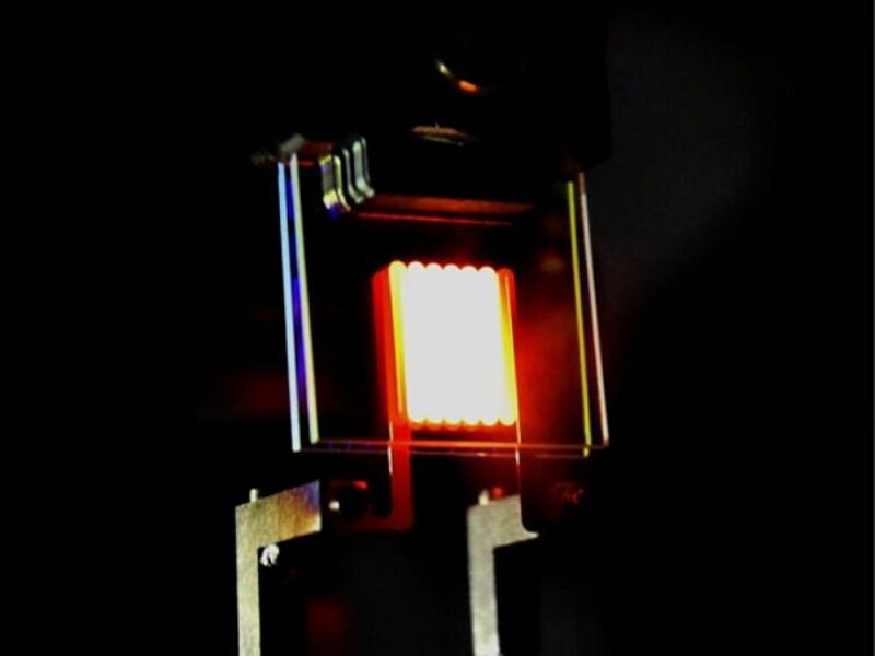 Reinvented incandescent light bulb offers 21st-century efficiency