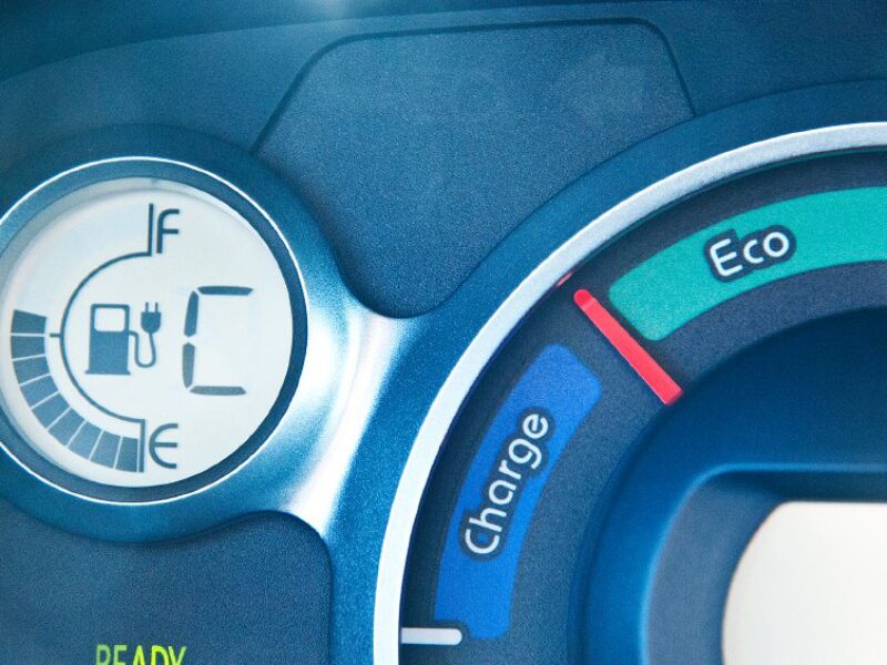 Software predicts EV driving range based on multiple parameters
