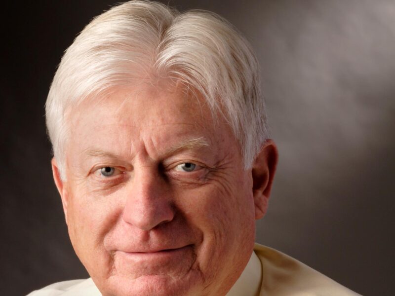 Marché de l’analogique : l’opinion de Bob Swanson Président du conseil d’administration, cofondateur, Linear Technology Corporation