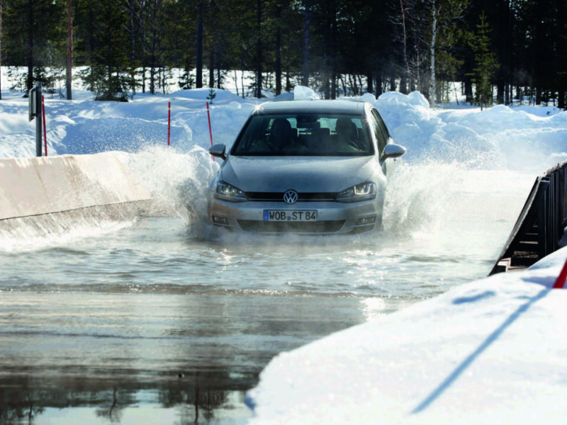 Automotive chip reliability: a matter of design methods