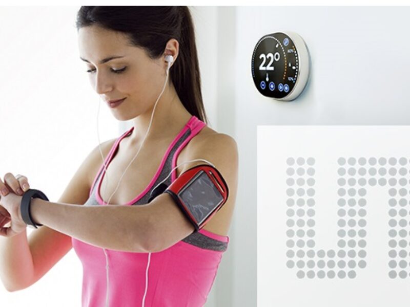 Small 2×2 mm sensor IC gives accurate RH and temperature