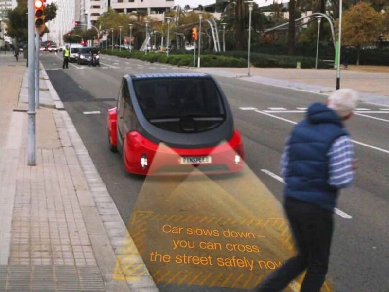 Concept car adopts multi-LED modules: headlamps double up as projectors