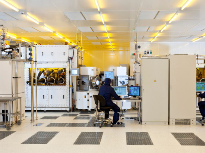 The UltraWELD project to improve OLED encapsulation