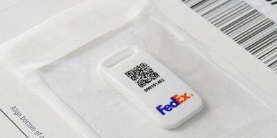 FedEx logistics sensor enables precision package tracking