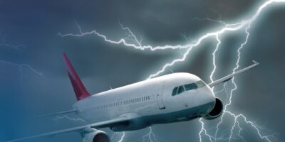 Composants TVS à haute puissance pour la protection contre la foudre dans l’aviation