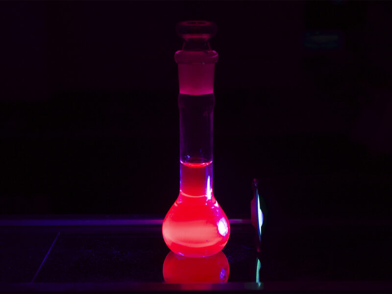 Researchers develop ultra-bright molecule