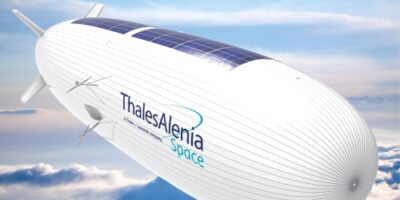Des panneaux solaires flexibles ultra légers pour le Statobus de Thales Alenia Space