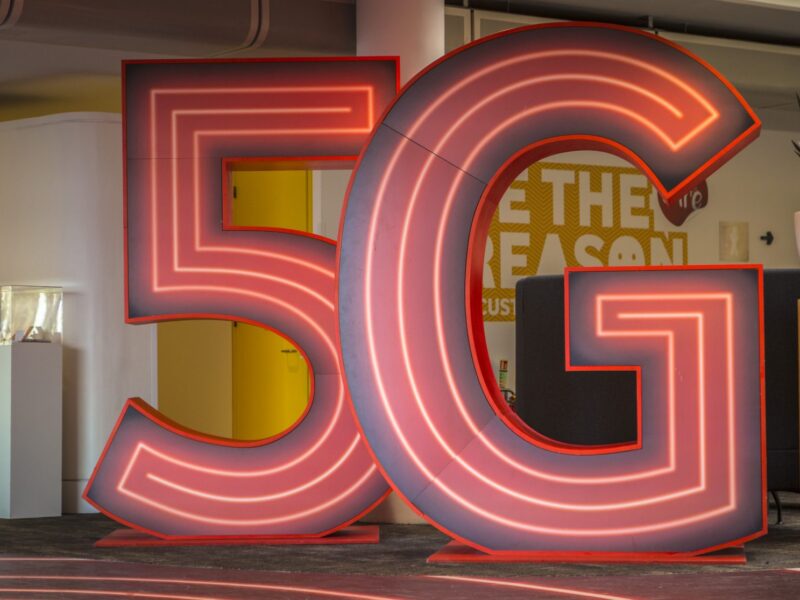Vodafone launches commercial 5G standalone IoT pilots